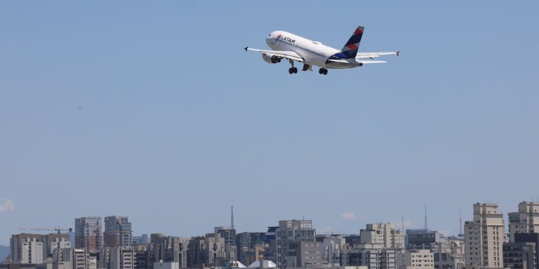 Aeroporto de Congonhas opera sem atrasos nesta sexta-feira aeroporto-de-congonhas-opera-sem-atrasos-nesta-sexta-feira