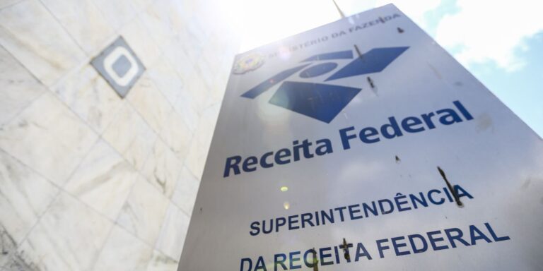 Receita paga lote especial de restituição automática em julho receita-paga-lote-especial-de-restituicao-automatica-em-julho