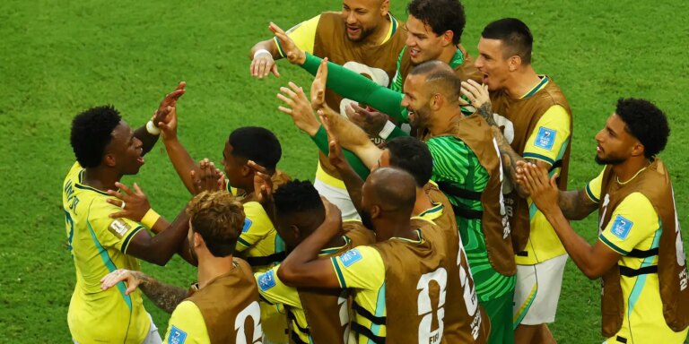 Vini Jr. brilha e Brasil se classifica em 1º com 3×0 sobre a Escócia vini-jr.-brilha-e-brasil-se-classifica-em-1o-com-3×0-sobre-a-escocia