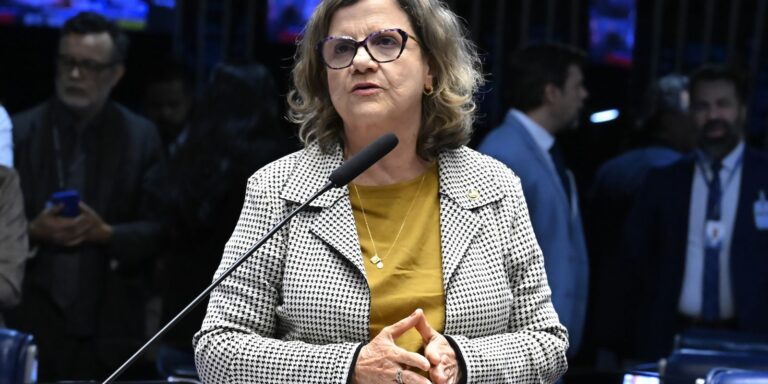 Teresa Leitão é a nova líder do governo no Senado teresa-leitao-e-a-nova-lider-do-governo-no-senado