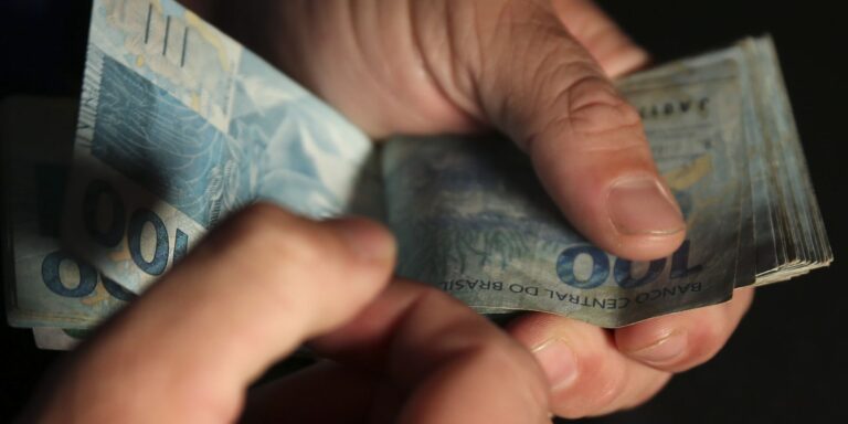 Com novo título, vendas do Tesouro Direto superam R$ 10 bi em maio com-novo-titulo,-vendas-do-tesouro-direto-superam-r$-10-bi-em-maio