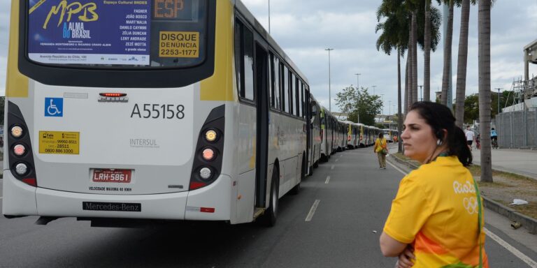 Rodoviários do Rio têm audiência de conciliação na Justiça do Trabalho rodoviarios-do-rio-tem-audiencia-de-conciliacao-na-justica-do-trabalho