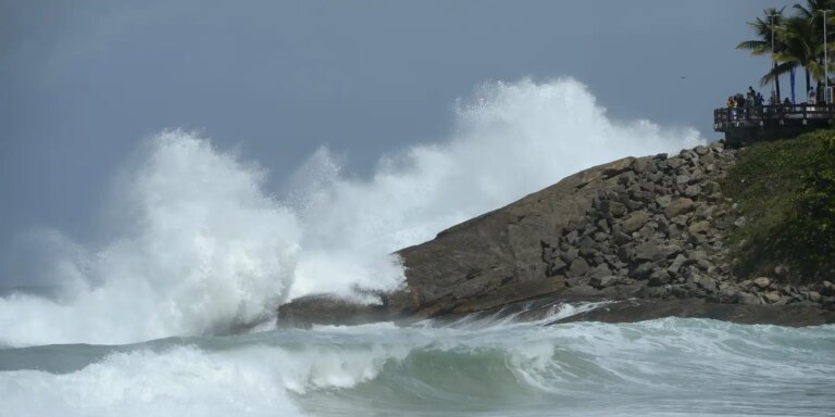 Rio intensifica ações para enfrentar impactos do El Niño rio-intensifica-acoes-para-enfrentar-impactos-do-el-nino