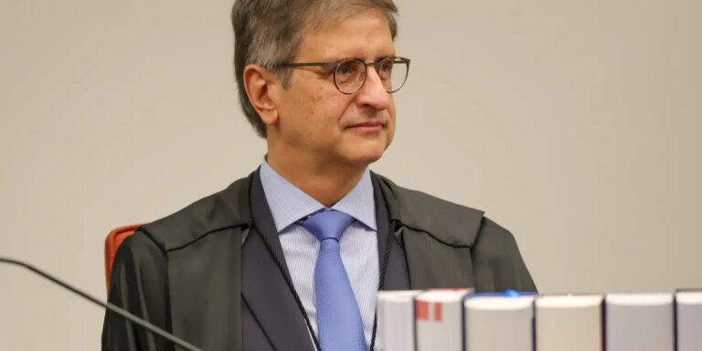 PGR defende manutenção da prisão domiciliar concedida a Bolsonaro pgr-defende-manutencao-da-prisao-domiciliar-concedida-a-bolsonaro