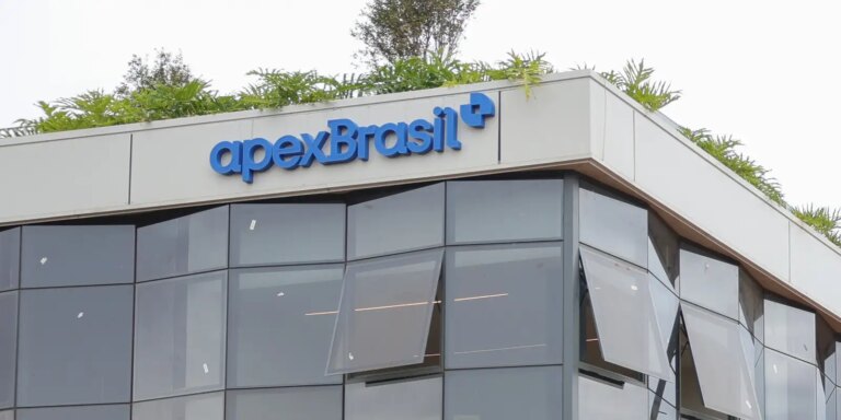São Paulo e Santa Catarina sofrem 52% do impacto do tarifaço dos EUA sao-paulo-e-santa-catarina-sofrem-52%-do-impacto-do-tarifaco-dos-eua