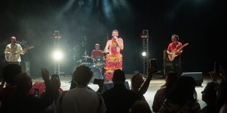 TV Brasil: Cena Musical apresenta show do cantor pernambucano Almério tv-brasil:-cena-musical-apresenta-show-do-cantor-pernambucano-almerio