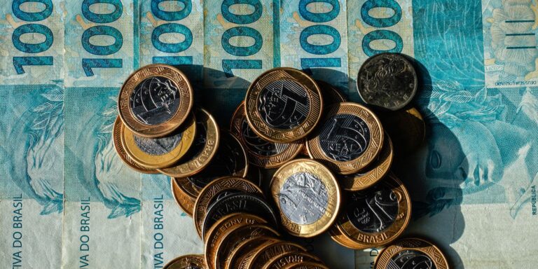beneficiarios-com-nis-de-final-6-recebem-bolsa-familia-de-julho