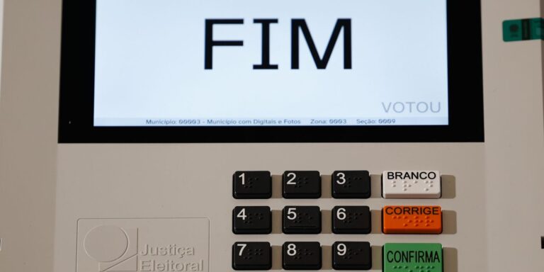 Federação PSOL-Rede oficializa apoio à candidatura de Lula à reeleição federacao-psol-rede-oficializa-apoio-a-candidatura-de-lula-a-reeleicao