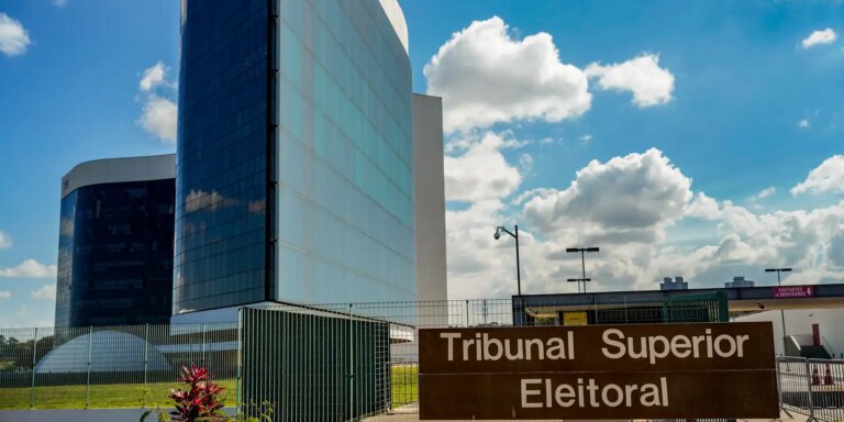 TSE se reúne nesta quinta em busca de consenso sobre IA nas eleições tse-se-reune-nesta-quinta-em-busca-de-consenso-sobre-ia-nas-eleicoes