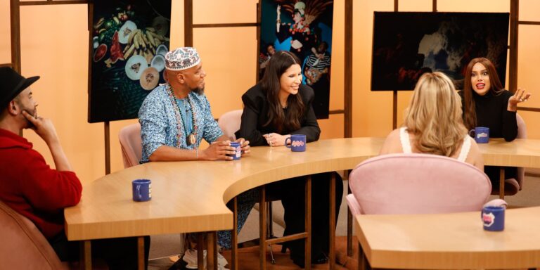 Sem Censura: Anitta revela trajetória até álbum sobre religião afro sem-censura:-anitta-revela-trajetoria-ate-album-sobre-religiao-afro