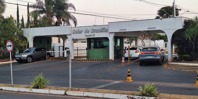 Moraes autoriza Bolsonaro a sair da prisão domiciliar para dentista moraes-autoriza-bolsonaro-a-sair-da-prisao-domiciliar-para-dentista