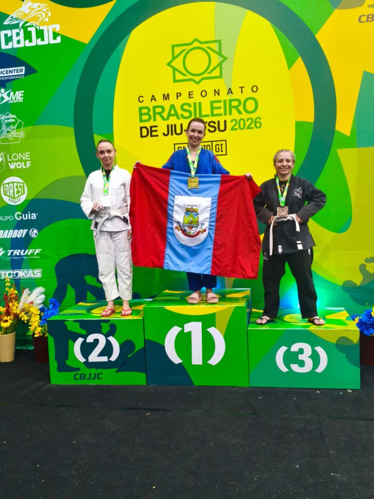 apos-perder-tres-dedos-em-acidente,-atleta-de-38-anos-conquista-titulo-brasileiro-de-jiu-jitsu