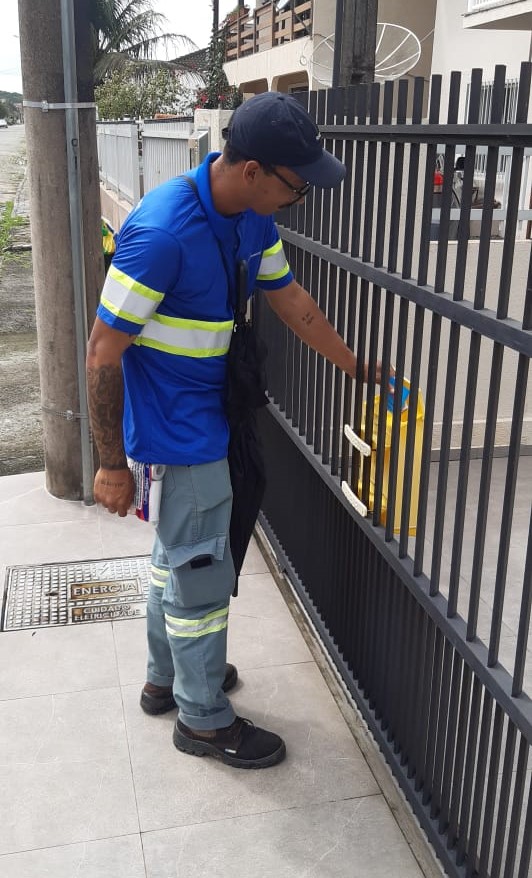 Águas de Bombinhas explica por que o prazo entre as leituras do hidrômetro pode variar