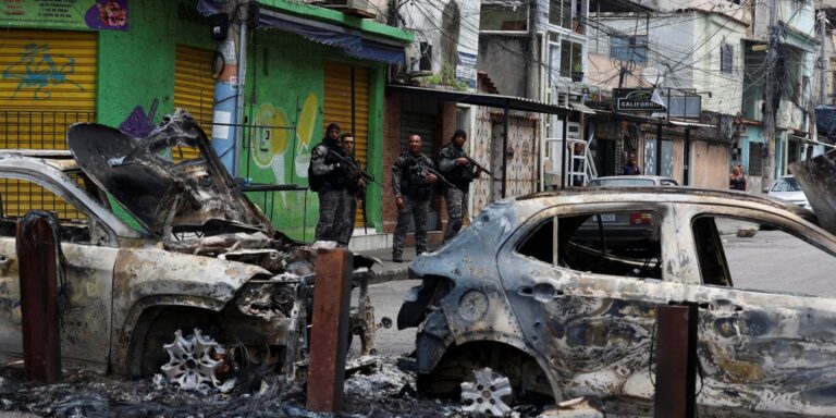 Governos federal e do Rio se unem para combater crime organizado governos-federal-e-do-rio-se-unem-para-combater-crime-organizado