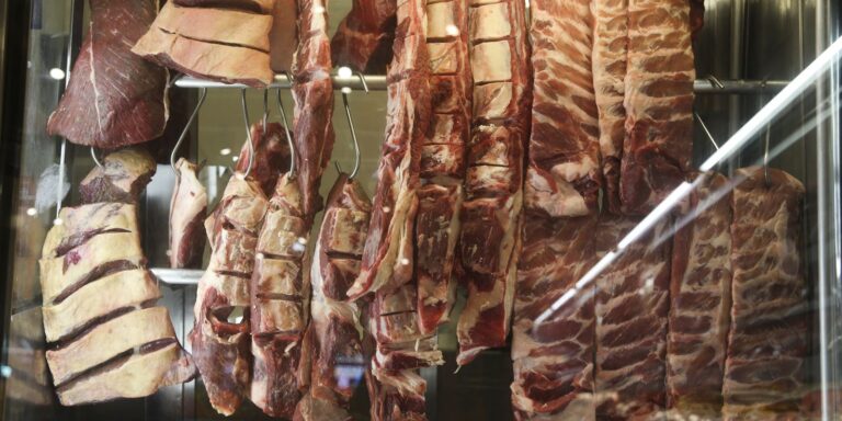 Cota chinesa faz exportação de carne bovina recuar 27,1% em agosto cota-chinesa-faz-exportacao-de-carne-bovina-recuar-27,1%-em-agosto
