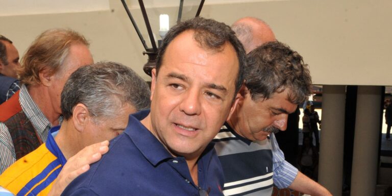 Cabral é condenado por esquema de regalias durante prisão no Rio cabral-e-condenado-por-esquema-de-regalias-durante-prisao-no-rio