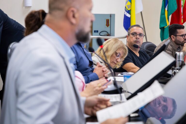 Câmara de Itapema realiza sessão “limpa-pauta” com 21 projetos em votação camara-de-itapema-realiza-sessao-“limpa-pauta”-com-21-projetos-em-votacao
