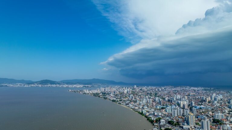 semana-sera-marcada-por-mudanca-no-tempo-e-aumento-do-risco-de-temporais-em-santa-catarina