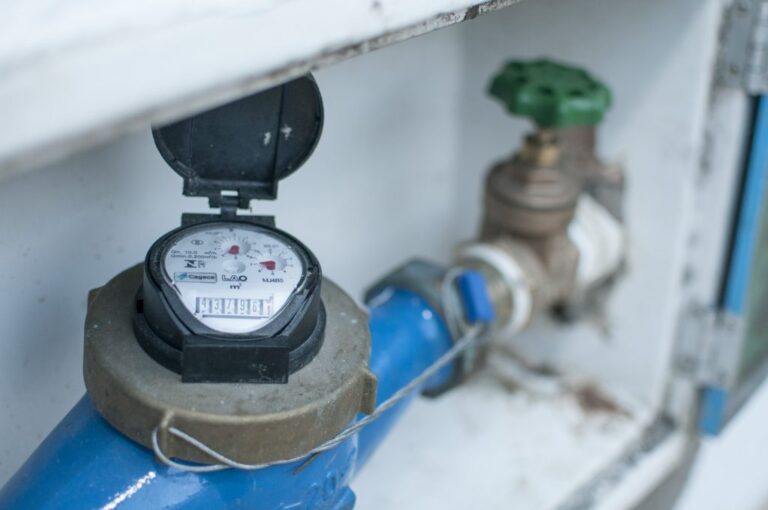 furto-de-hidrometro:-saiba-o-que-fazer-e-como-solicitar-a-substituicao