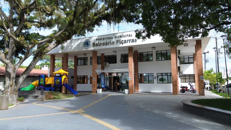 prefeitura-de-balneario-picarras-tera-atendimento-reduzido-na-terca-feira