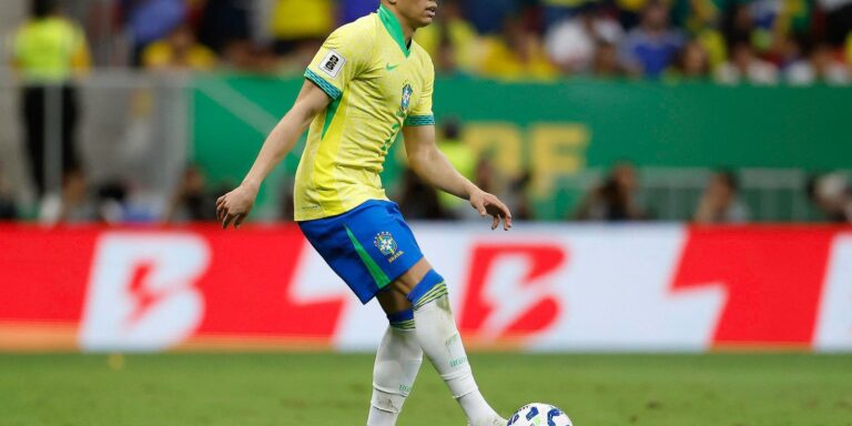 Wesley é cortado e Vanderson é convocado para amistosos da Seleção wesley-e-cortado-e-vanderson-e-convocado-para-amistosos-da-selecao