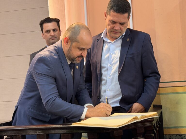 fernando-pegorini-assume-prefeitura-de-itajai-durante-licenca-do-prefeito-robison-coelho