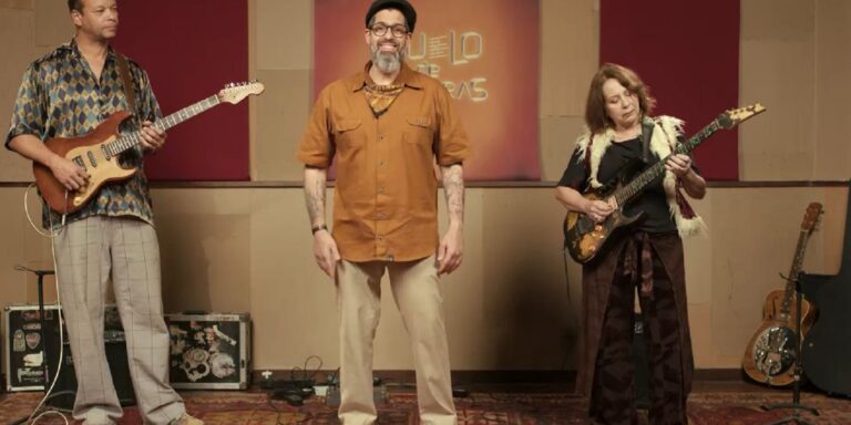 tv-brasil:-reality-apresenta-trajetoria-da-guitarrista-lui-rabello