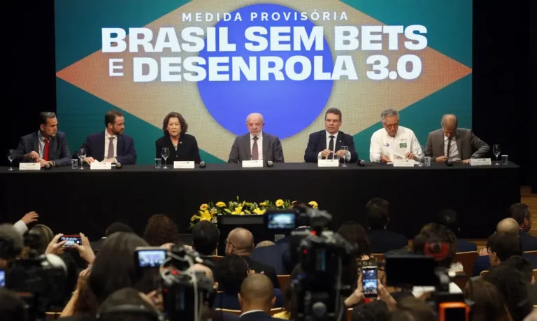 Desenrola 3.0 prevê compra de dívidas pela União e desconto mínimo de 90% desenrola-3.0-preve-compra-de-dividas-pela-uniao-e-desconto-minimo-de-90%