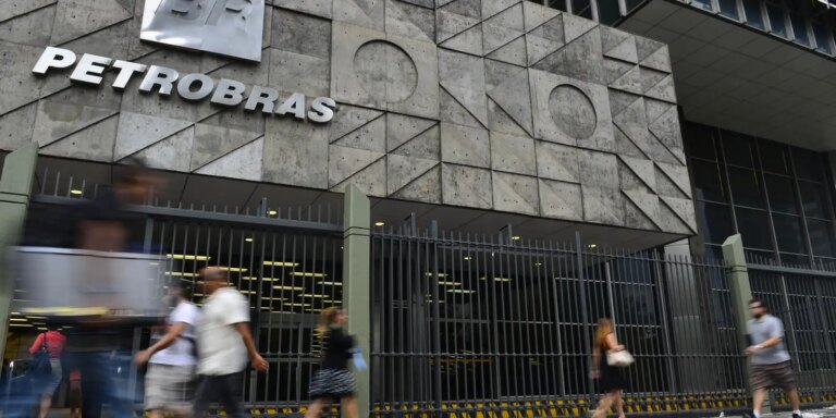 petrobras-fecha-acordo-para-comprar-gas-dos-eua-por-mais-de-20-anos