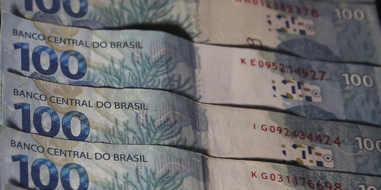 contas-publicas-tem-deficit-de-r$-10-bilhoes-em-agosto