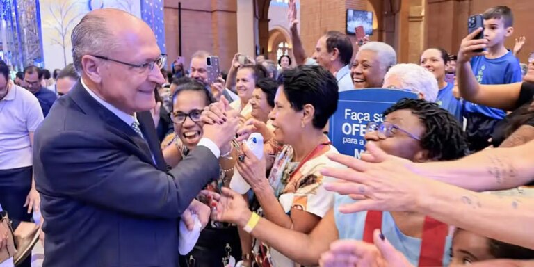 Em Aparecida, Alckmin pede isenção da Justiça Eleitoral em-aparecida,-alckmin-pede-isencao-da-justica-eleitoral