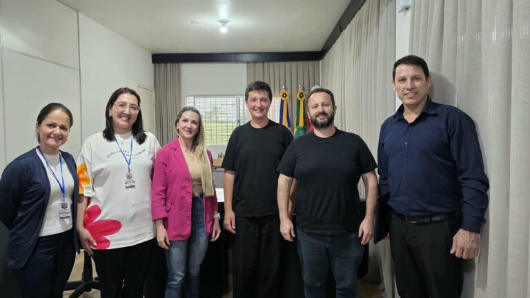 aluno-de-itapema-desenvolve-sistema-de-votacao-e-pode-contribuir-com-eleicao-de-diretores
