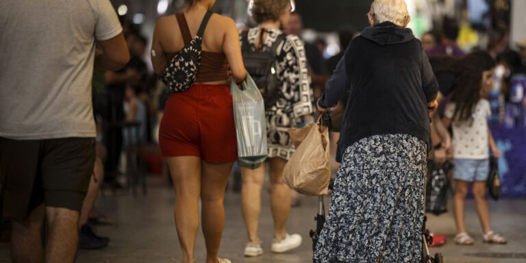 corte-amplo-de-gastos-publicos-afetaria-area-social,-dizem-economistas