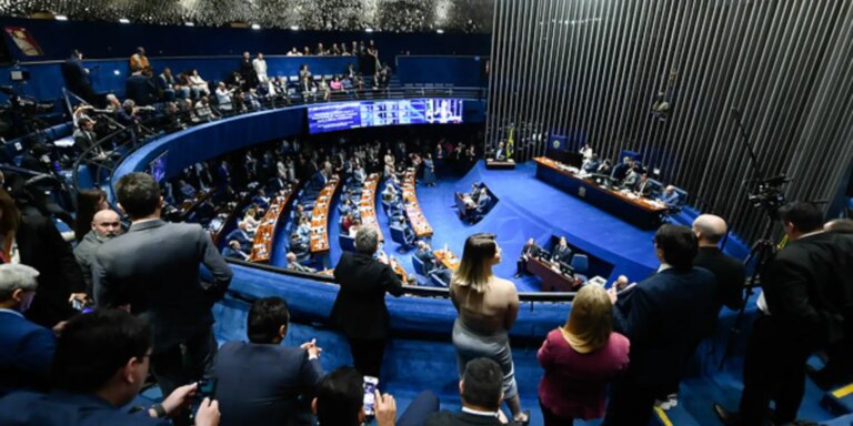 senado-vota-pec-pelo-fim-da-escala-6×1