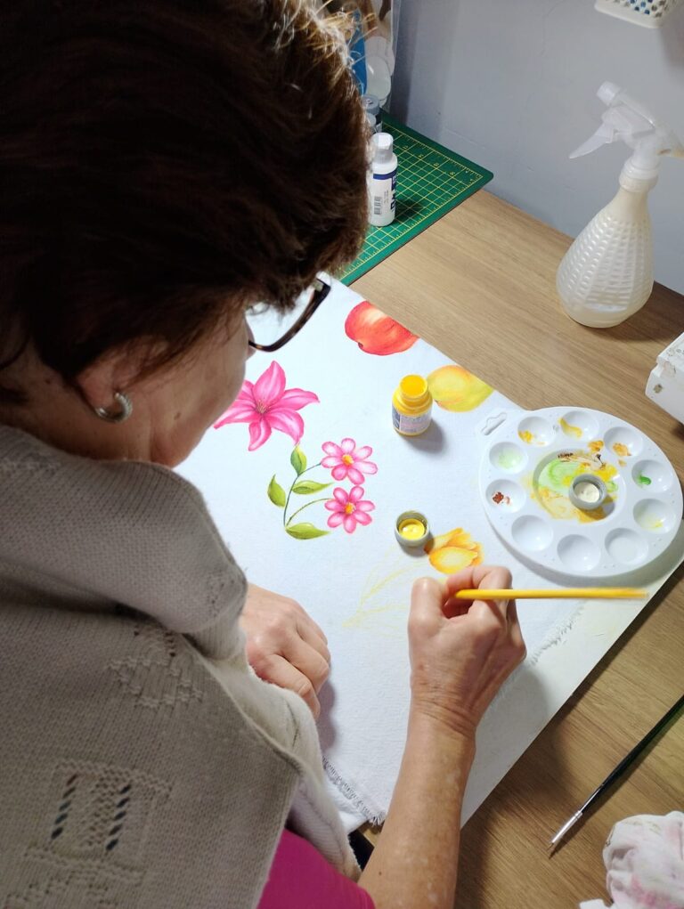 balneario-picarras-abre-inscricoes-para-oficina-de-pintura-em-tecido