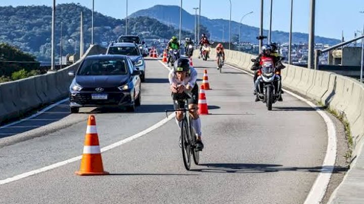 Eventos e prova de triatlo devem provocar mudanças no trânsito de Florianópolis neste fim de semana eventos-e-prova-de-triatlo-devem-provocar-mudancas-no-transito-de-florianopolis-neste-fim-de-semana