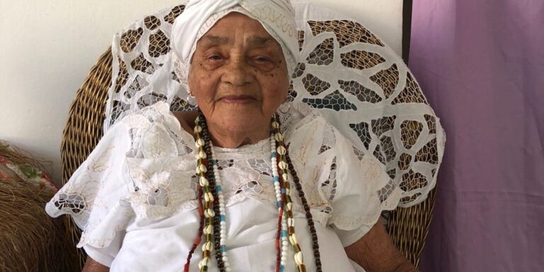 morre-mae-senhora-de-ewa,-lideranca-do-candomble,-aos-104-anos