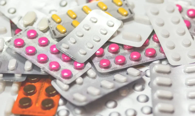 anvisa-determina-apreensao-de-lotes-de-medicamento-usado-no-tratamento-do-cancer