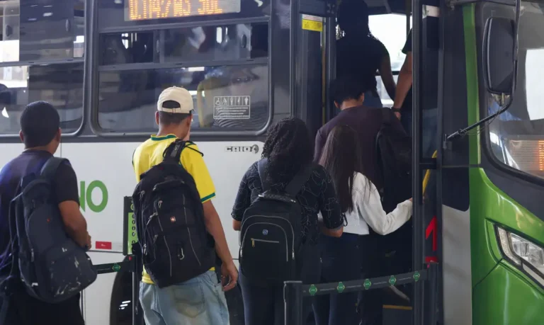 transporte-publico-deve-ser-gratuito-no-segundo-turno-das-eleicoes,-determina-stf