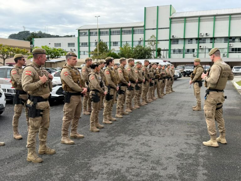 policia-militar-reforca-seguranca-nos-locais-de-votacao-em-balneario-camboriu-e-camboriu