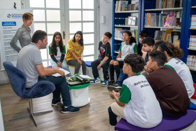 Itajaí recebe encontro nacional com debates sobre inclusão e acessibilidade cultural itajai-recebe-encontro-nacional-com-debates-sobre-inclusao-e-acessibilidade-cultural