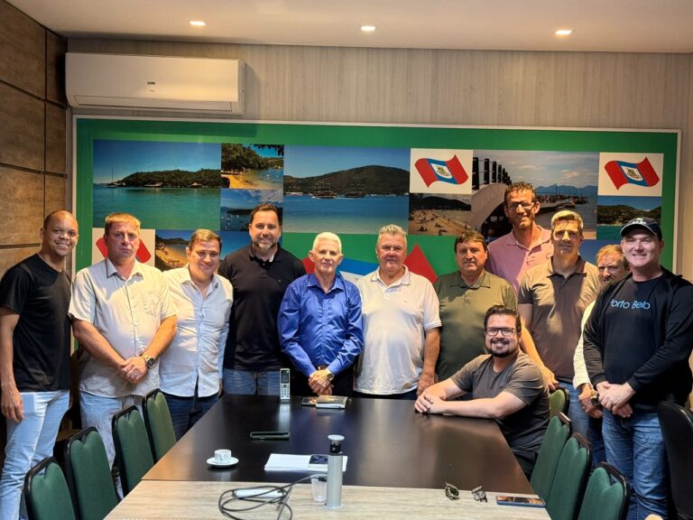 porto-belo-empossa-novos-gestores-na-agricultura-e-na-fundacao-municipal-de-esportes