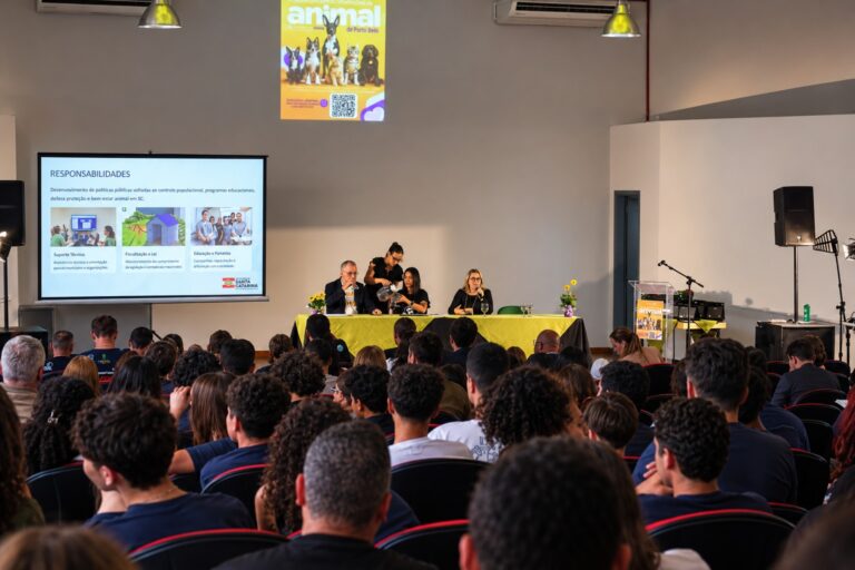 porto-belo-reune-mais-de-300-pessoas-em-seminario-sobre-bem-estar-animal