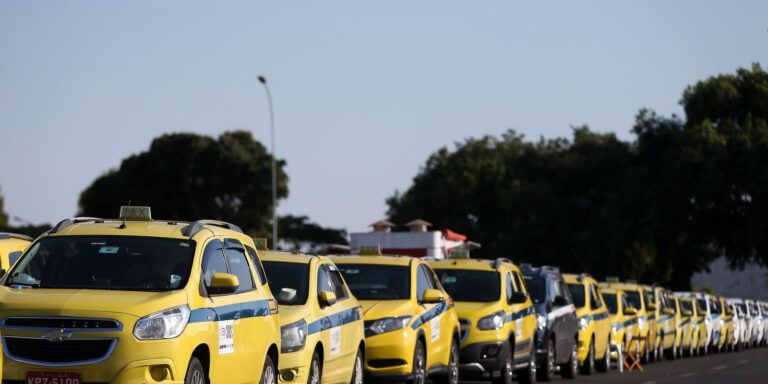 Governo autoriza contrato de R$ 30 bi para motoristas de aplicativos governo-autoriza-contrato-de-r$-30-bi-para-motoristas-de-aplicativos